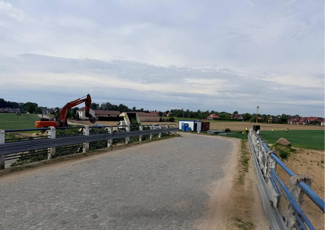 Nie przejedziesz przez wiadukt w Baninie. Rusza rozbiórka konstrukcji Nie przejedziesz przez wiadukt w Baninie. Rusza rozbiórka