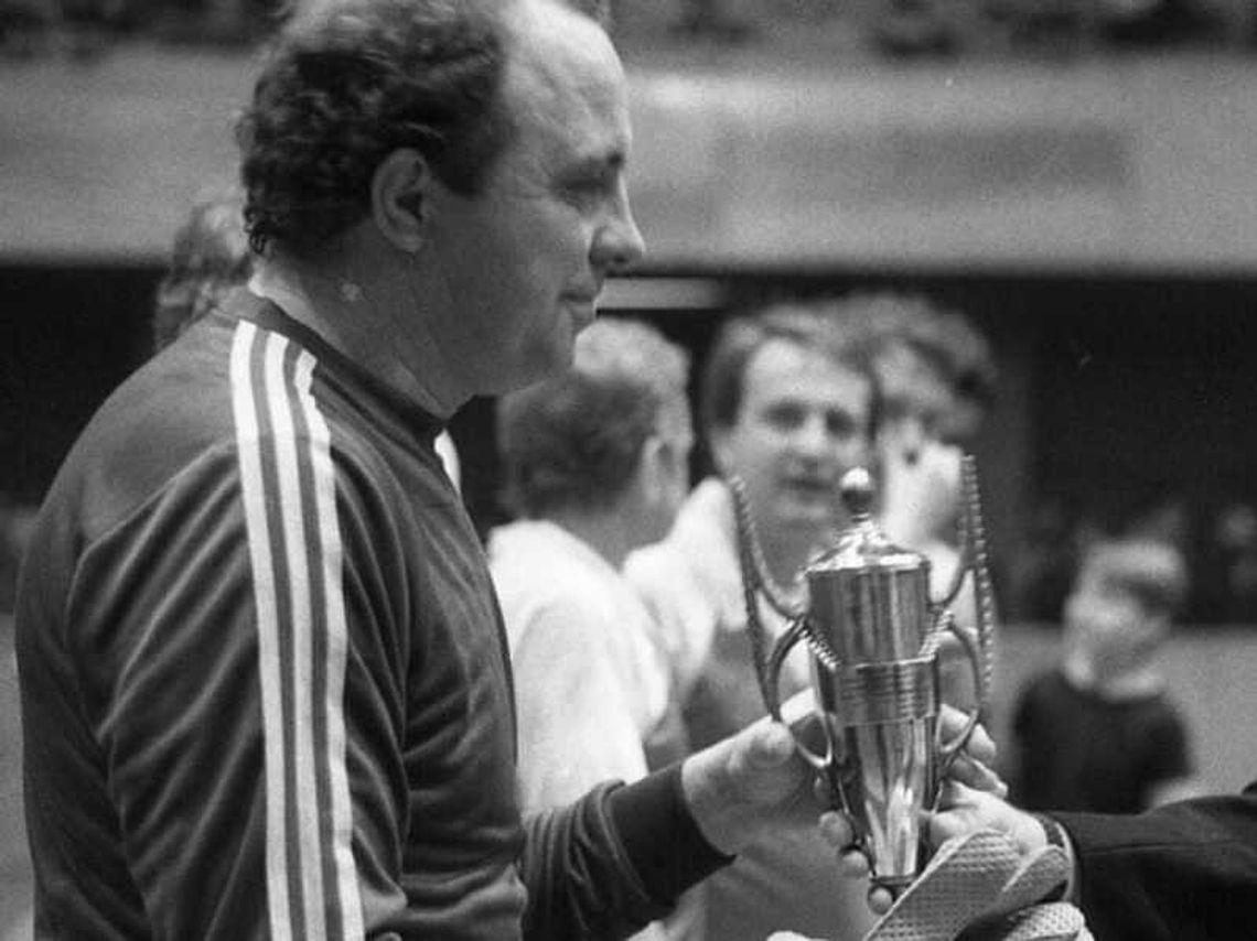 Nie żyje Janusz Woźniak, dziennikarz sportowy, były piłkarz i trener. Miał 76 lat