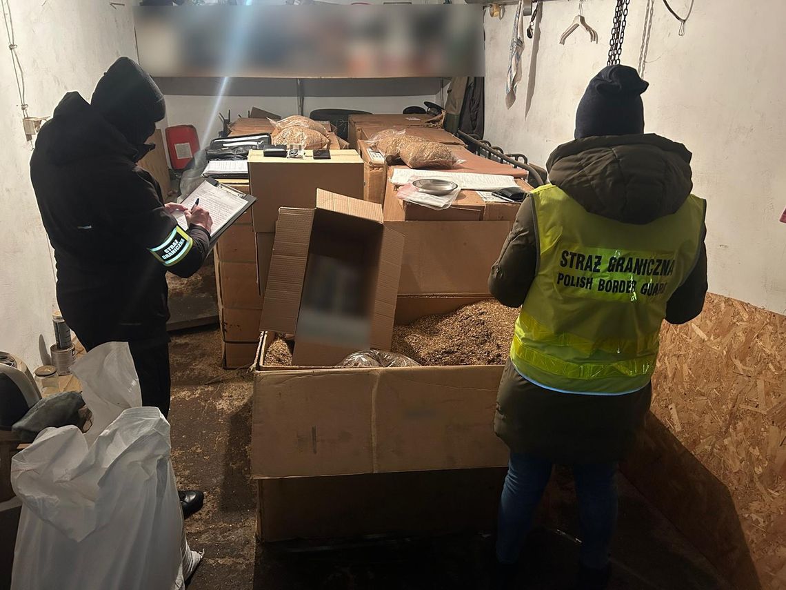 42 tys. papierosów bez akcyzy i tona krajanki. Akcja Straży Granicznej w powiecie bytowskim