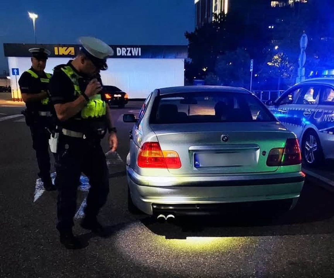 Nielegalne wyścigi pod lupą policji. Kolejna akcja przy Hali Olivia Nielegalne wyścigi pod lupą policji. Kolejna akcja przy Hali Olivia