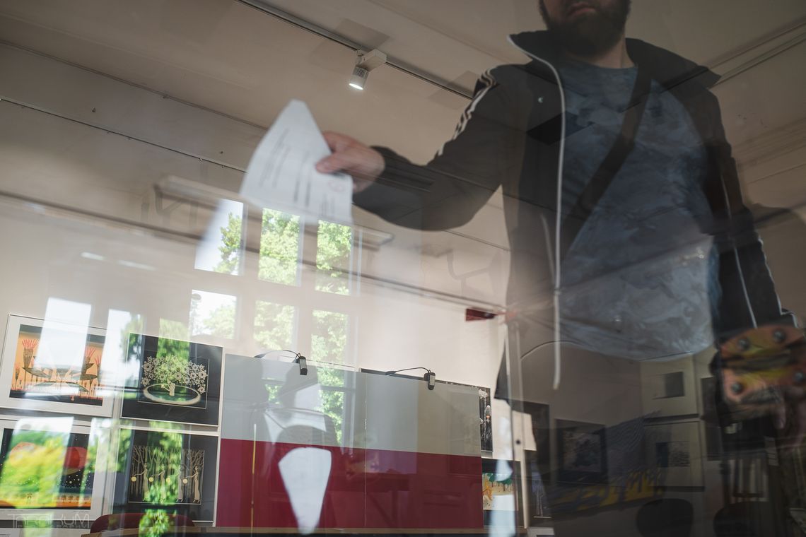 Nieprawidłowości w wyborach. Prokuratura zapowiada raport z ponownego przeliczenia głosów