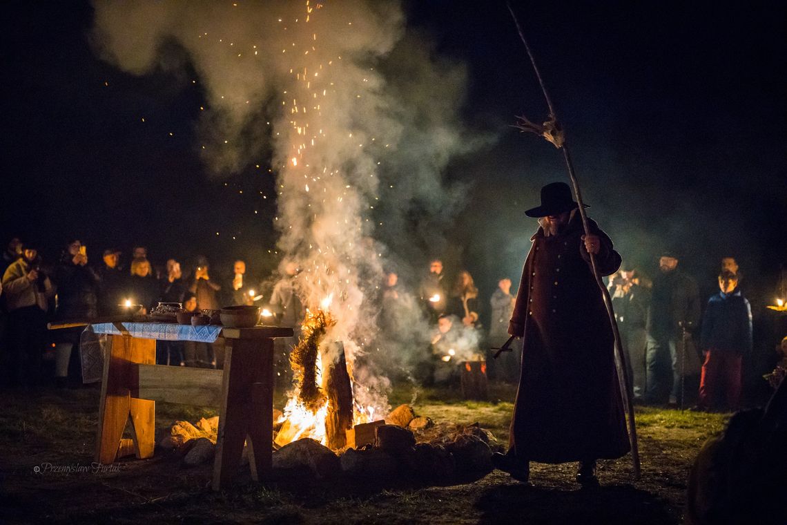 Dziady w Grodzisku Owidz. Duchowe spotkanie z tradycją Słowian