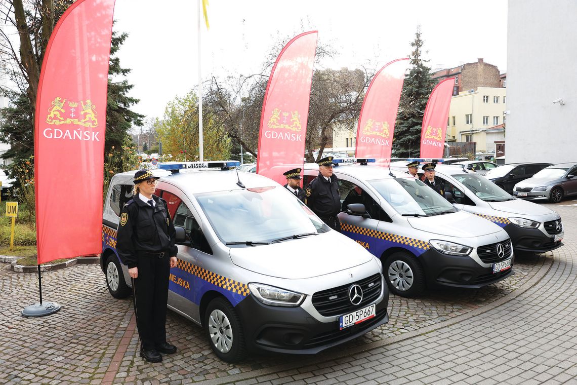 nowe radiowozy, straż miejska, Gdańsk 2024