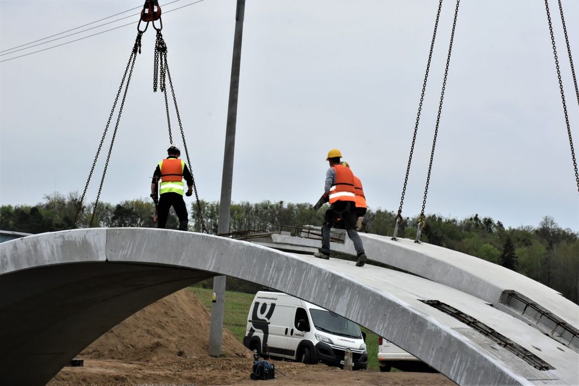 Nowy most połączy Klonówkę i Kolincz z Rywałdem