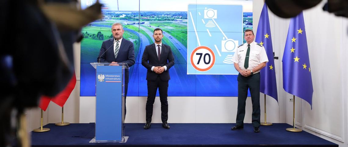 Odcinkowy pomiar prędkości zyska nowy znak. Od razu zobaczysz limit Nowy znak przy odcinkowym pomiarze. Pokaże limit prędkości