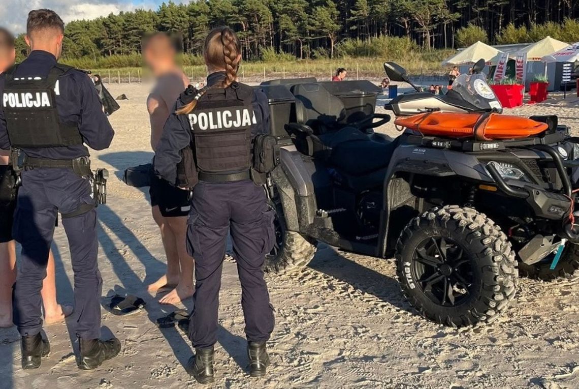 O krok od tragedii w Łebie. Opiekun i koloniści topili się w morzu