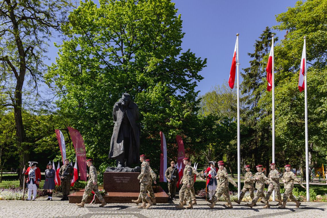 Oddali hołd marszałkowi Piłsudskiemu w rocznicę jego śmierci