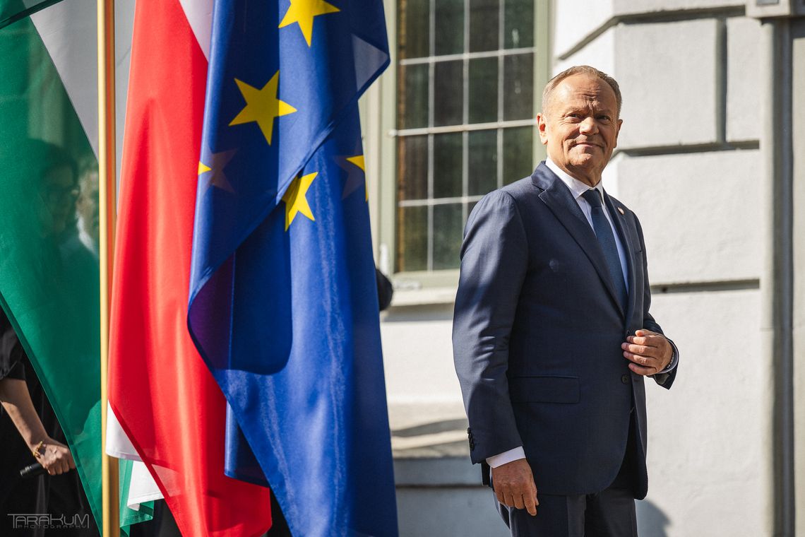 Pacjenci mieli być przyjmowani poza kolejką. Sprawa będzie wyjaśniana „do spodu” Donald Tusk