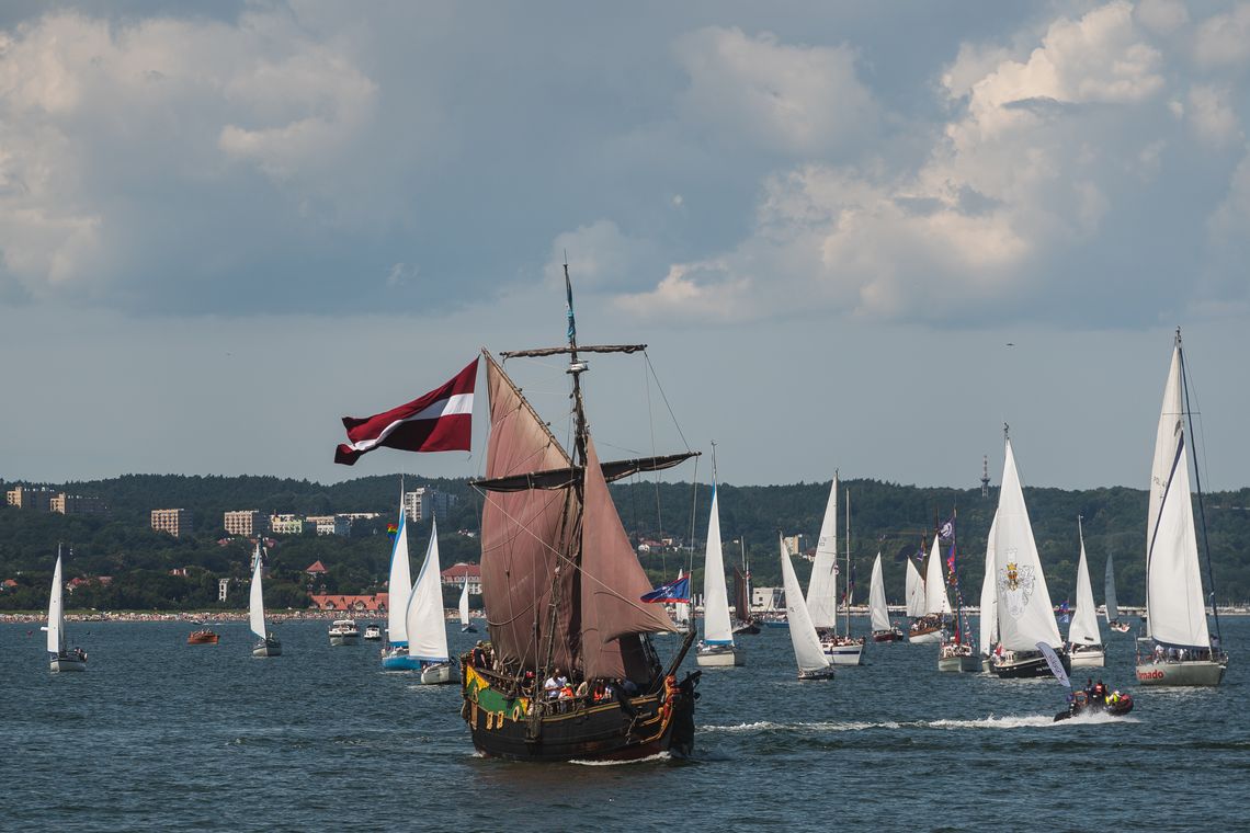 Parada żaglowców na Baltic Sail Gdańsk 2023 