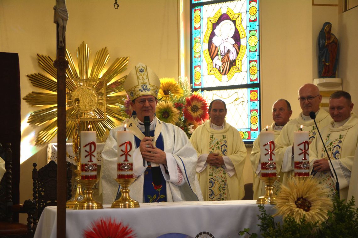 msza jubileuszowa z okazji 100-lecia parafii w Czeczewie
