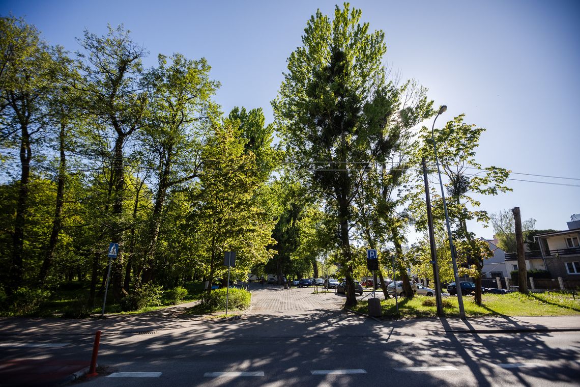 Parking przy ul. Błękitnej w Jelitkowie