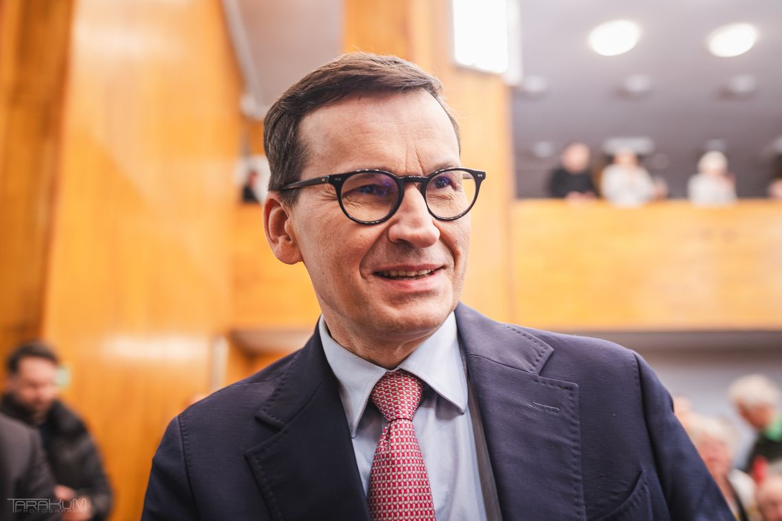 Partia Mateusza Morawieckiego osłabia PiS. Układ sił w Sejmie może się zmienić