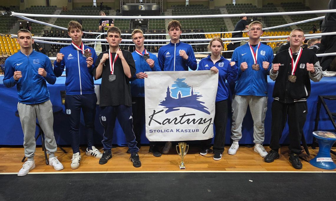 Kartuzy mają mistrza Polski! Patryk Klamrowski z Rebelii z medalem w Kickboxingu Low-kick juniorów