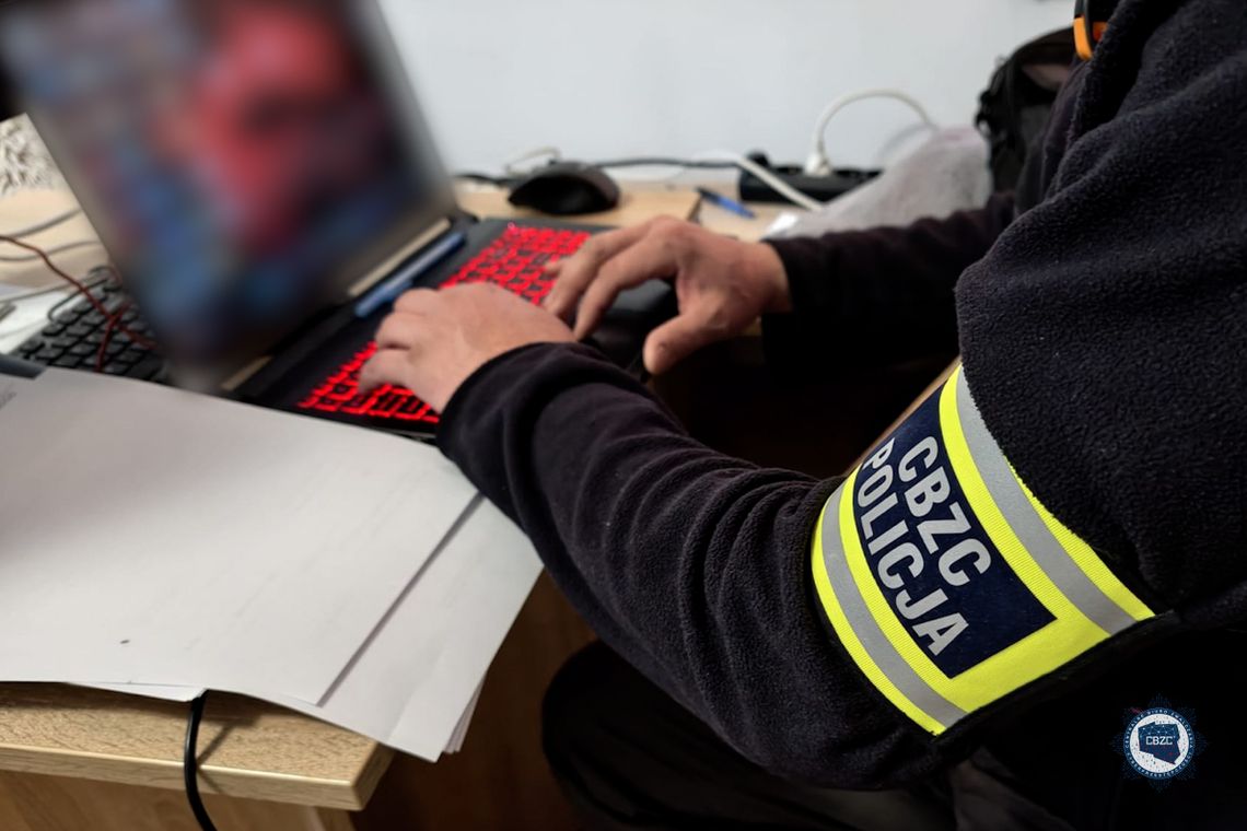 Pedofilska siatka rozbita. Cztery osoby z Pomorza zatrzymane
