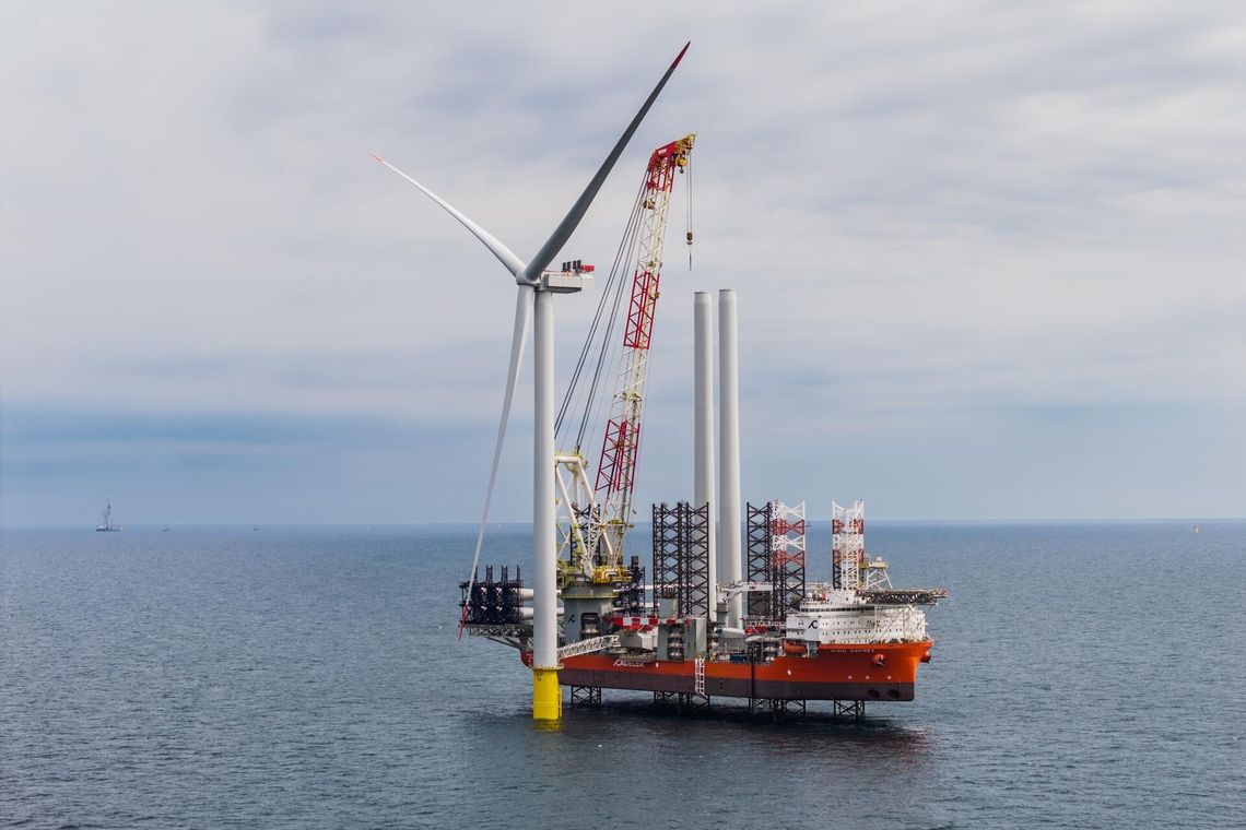 morska farma wiatrowa Baltic Power, pierwszy wiatrak