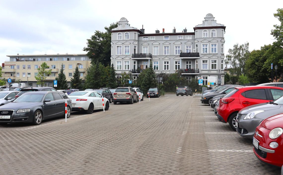 Nie zaparkujesz już w tym miejscu za darmo. Wejherowo uruchamia płatny parking Nie zaparkujesz już w tym miejscu za darmo. Wejherowo uruchamia płatny parking
