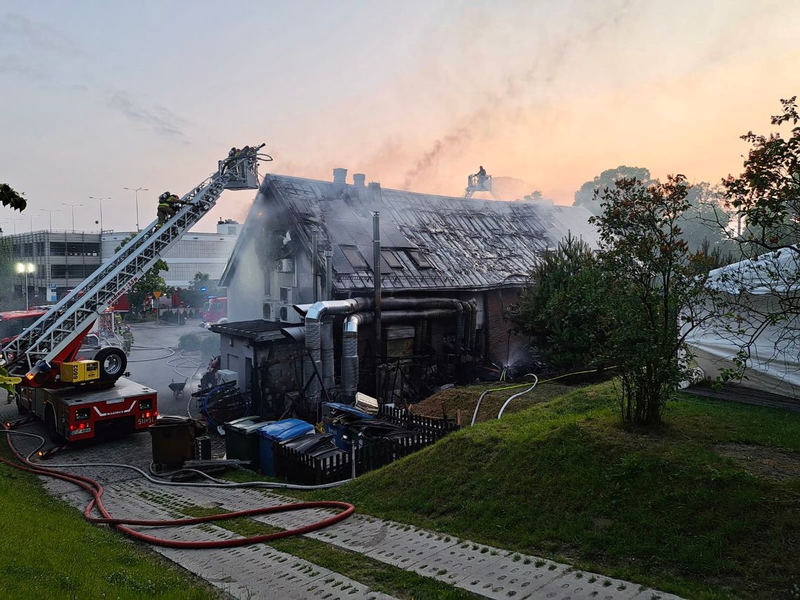 Akcja gaśnicza po podpaleniu włoskiej restauracji w Gdyni