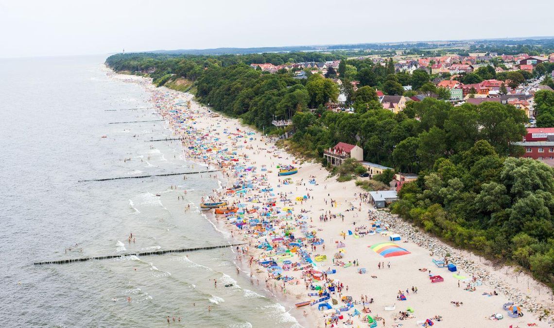 Wakacje 2026: Polacy stawiają na tydzień urlopu, oszczędności i Europę lub polskie wybrzeże Wakacje 2026: Polacy stawiają na tydzień urlopu, oszczędności i Europę lub polskie wybrzeże