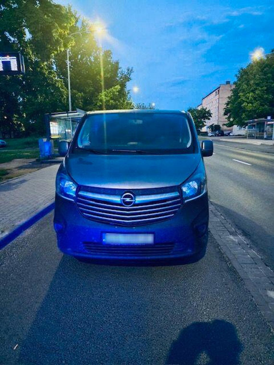 Policjanci ze Słupska zatrzymali sprawcę kradzieży samochodu. Bus wrócił do właściciela Policjanci ze Słupska zatrzymali sprawcę kradzieży samochodu. Bus wrócił do właściciela