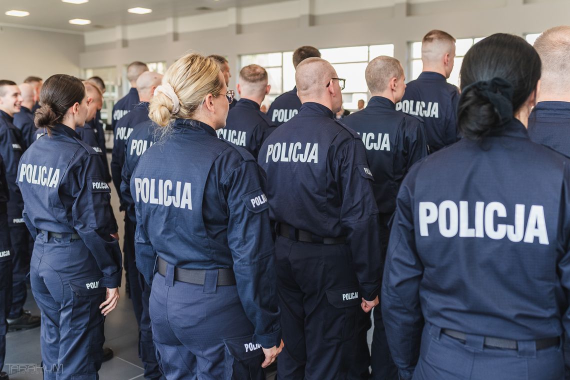 Policjantów coraz mniej. Lekiem ma być łatwiejsza rekrutacja