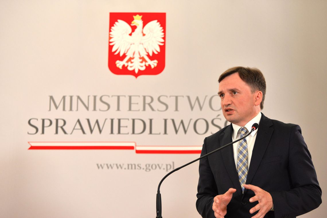 Wniosek o ekstradycję Zbigniewa Ziobry trafił do USA. Były minister odpowiada