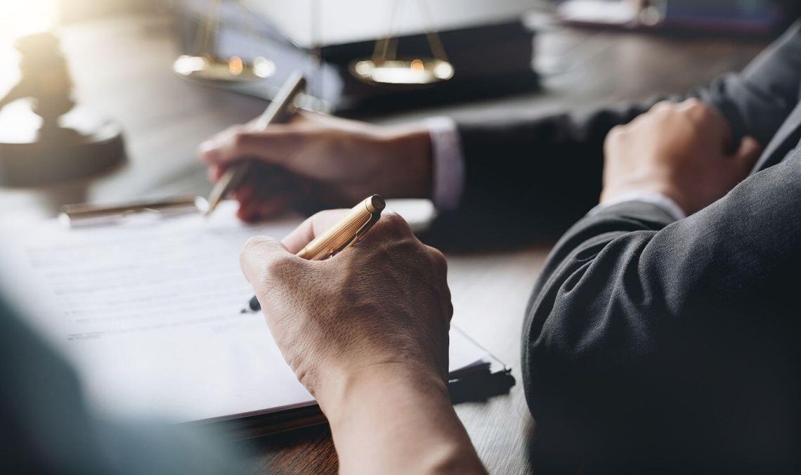 Ponad 300 przestępstw i szkoda na blisko 200 tys. zł. Dwie urzędniczki z Malborka staną przed sądem