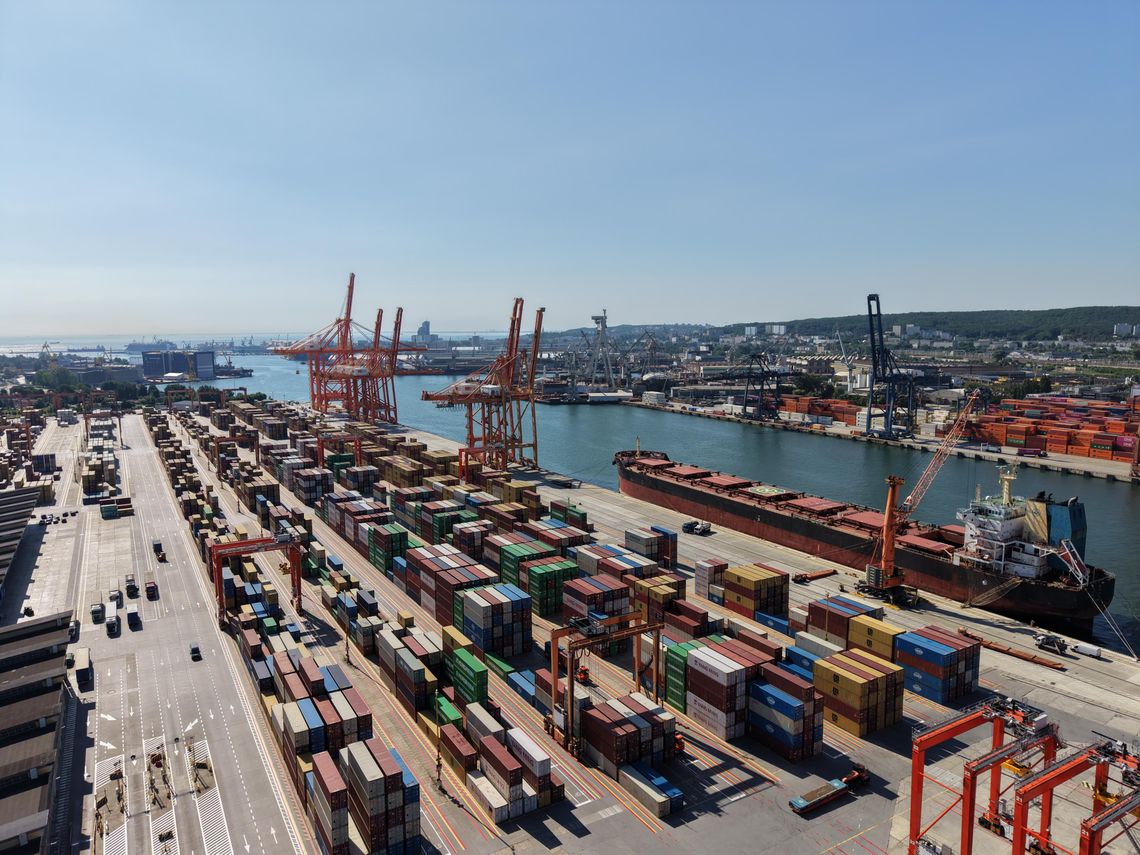 Port Gdynia z rekordowym półroczem 2026. Ponad 13,5 mln ton przeładunków