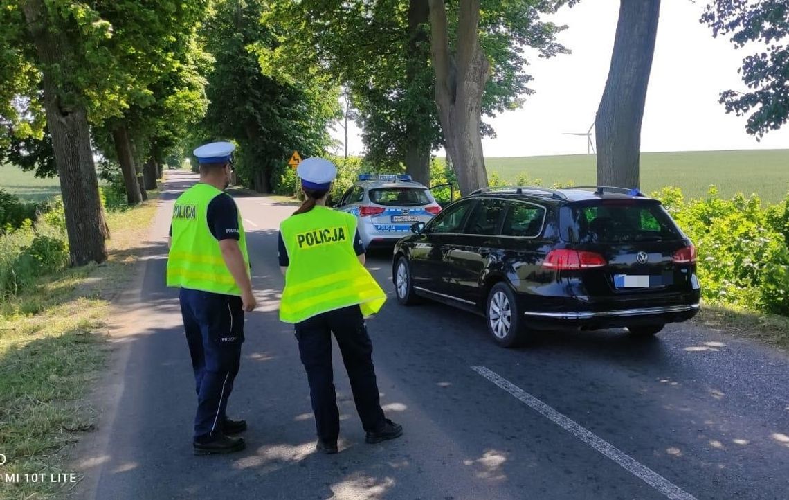 Pościg za skradzionym autem na drogach Powiśla, w akcji policyjny dron