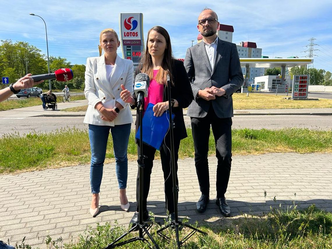 Posłanki KO w Gdańsku: Po wygranych wyborach przywrócimy Lotos w ręce Rzeczpospolitej