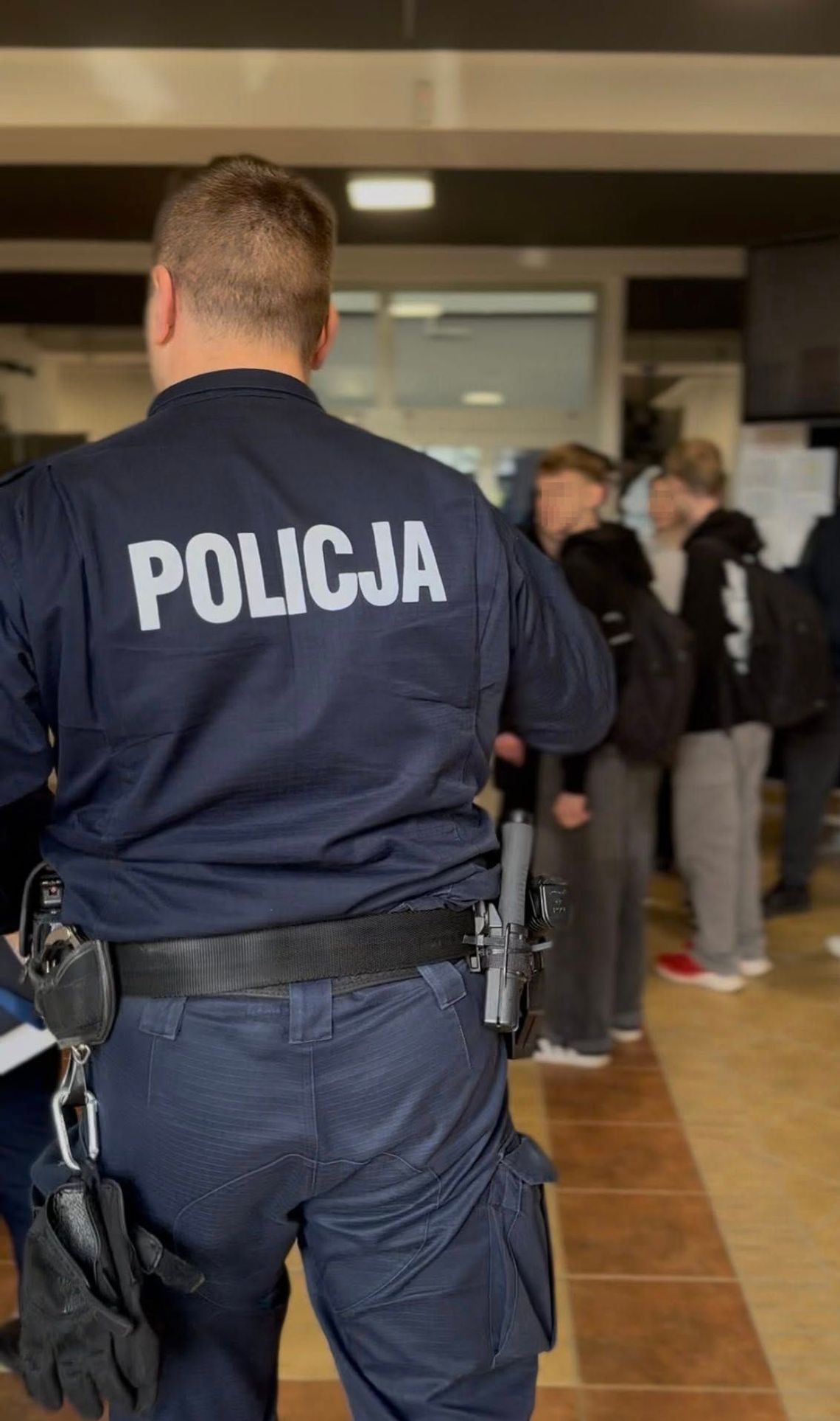 interwencja policji w powiecie puckim