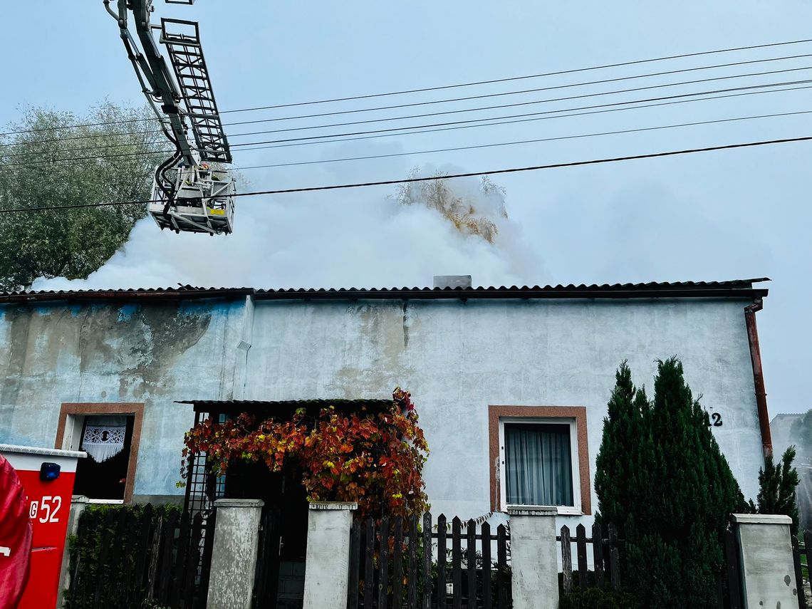 Pożar domu w Kleszczewie Kościerskim. Trwa zbiórka na pomoc pogorzelcom