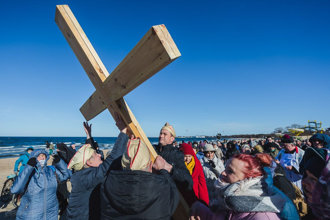 droga krzyżowa brzegiem morza gdansk semper fidelis