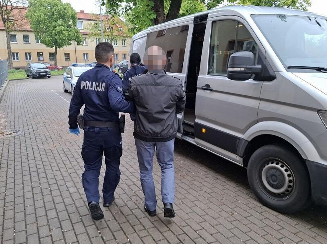 Przyjechał na komunię dziecka, został zatrzymany za niepłacenie alimentów