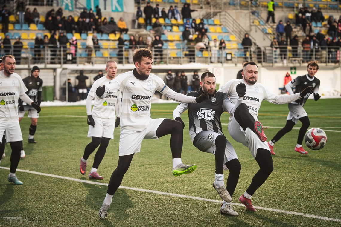 Raper Quebonafide i Jakub Rzeźniczak w nietypowym sparingu w Gdyni