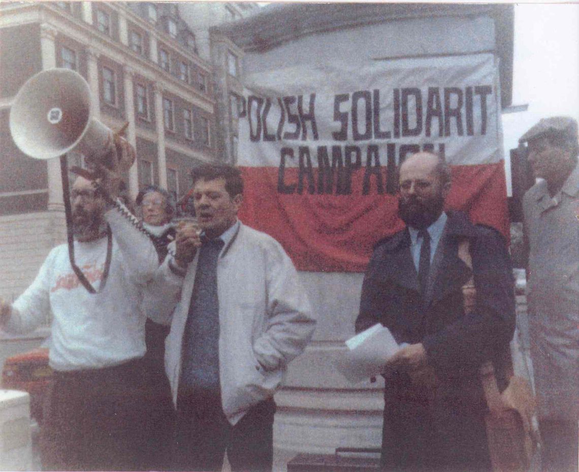 jedna z licznych demonstracji zorganizowanych przez PCS