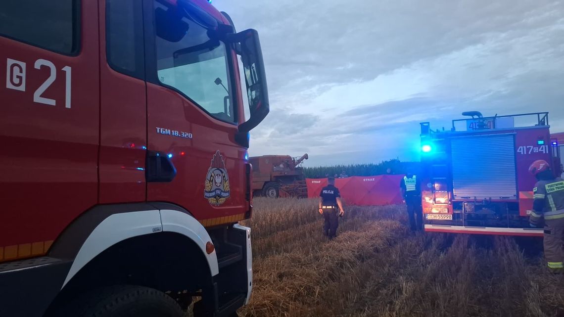 Rodzinna tragedia podczas żniw na Pomorzu. Ojciec przejechał kombajnem syna