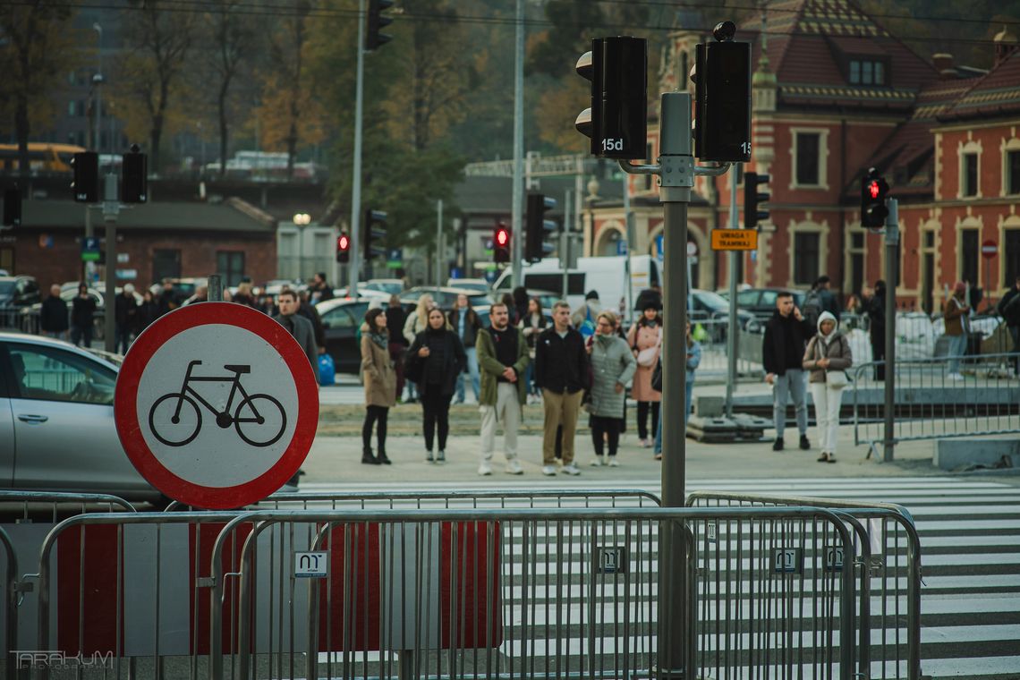 przejście dla pieszych, dworzec PKP Gdańsk Główny