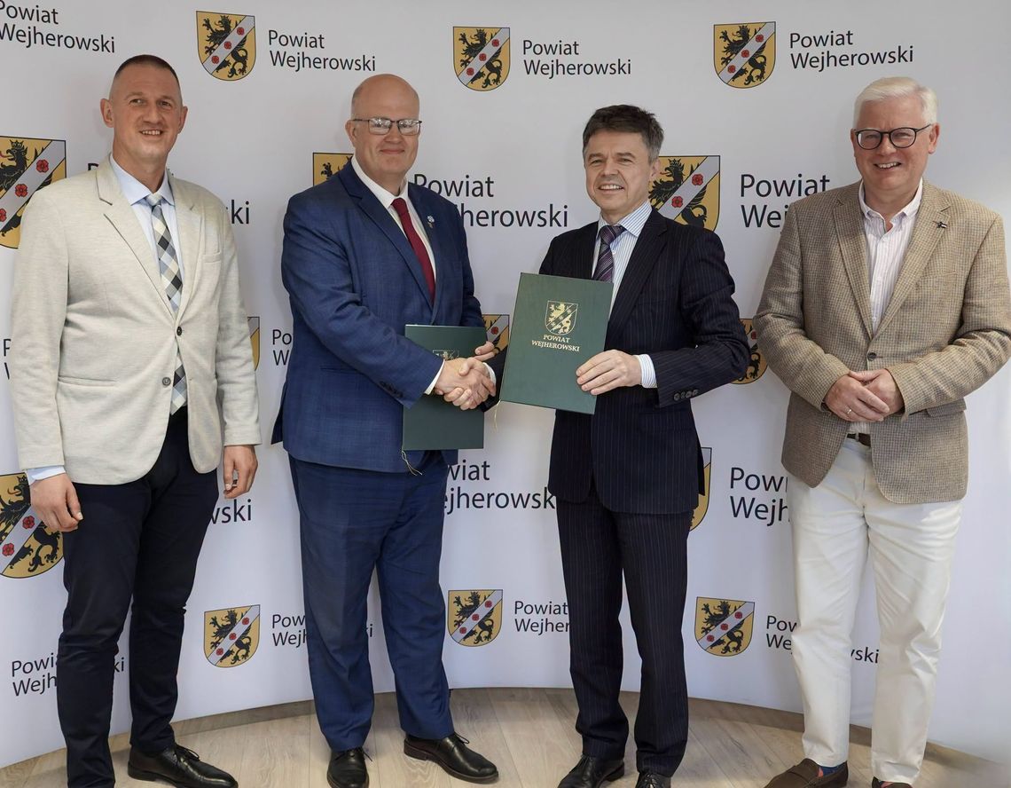 Wyremontują drogi w pobliżu elektrowni jądrowej. To efekt współpracy PEJ i samorządu Za ponad 21 mln zł wyremontują drogi w pobliżu elektrowni jądrowej na Pomorzu