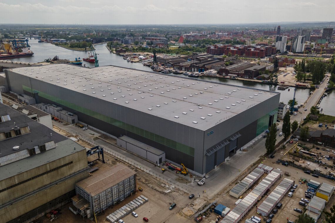 Ruszyła produkcja w Baltic Towers w Gdańsku Ruszyła produkcja w Baltic Towers w Gdańsku. To największa fabryka wież wiatrowych w Europie