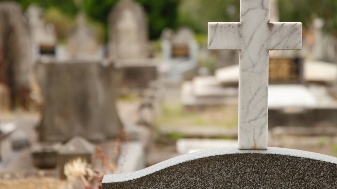 Sąd: Opłaty na cmentarzu komunalnym są bezprawne