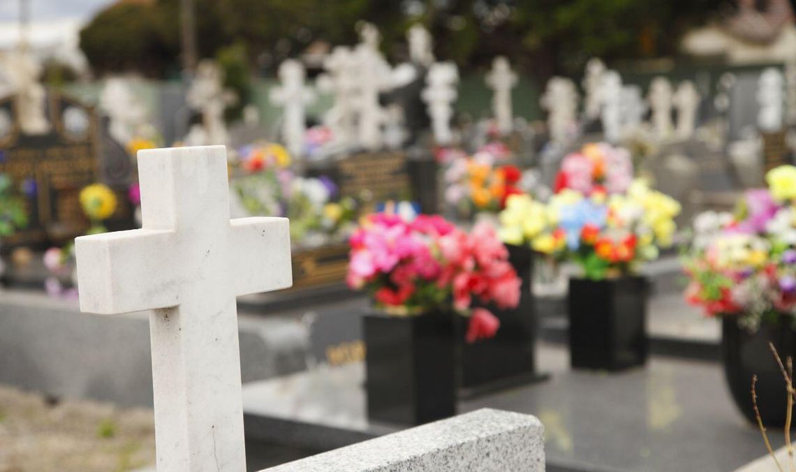 cmentarz, zdjęcie ilustracyjne