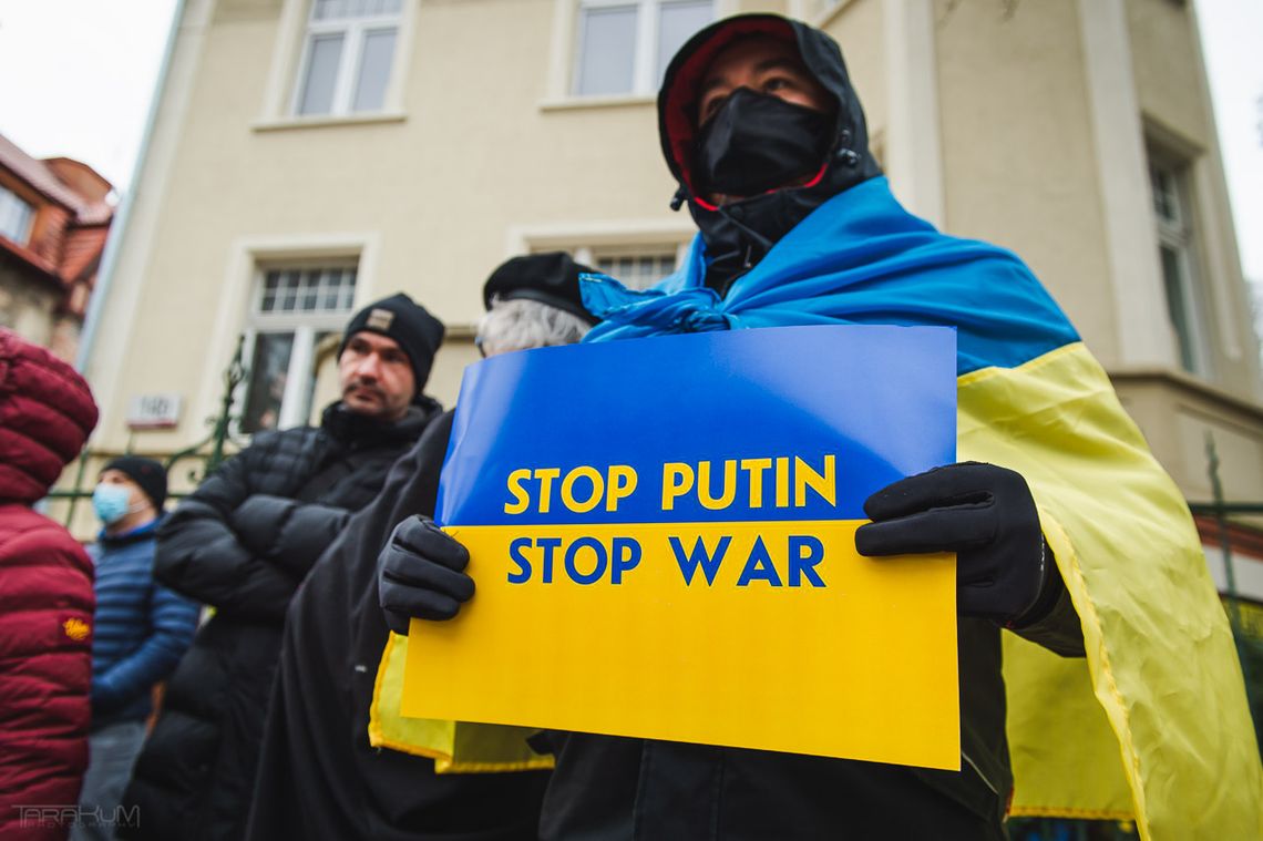 Solidarni z Ukrainą. 10 lat po pierwszej rosyjskiej agresji, dwa lata po wybuchu wojny