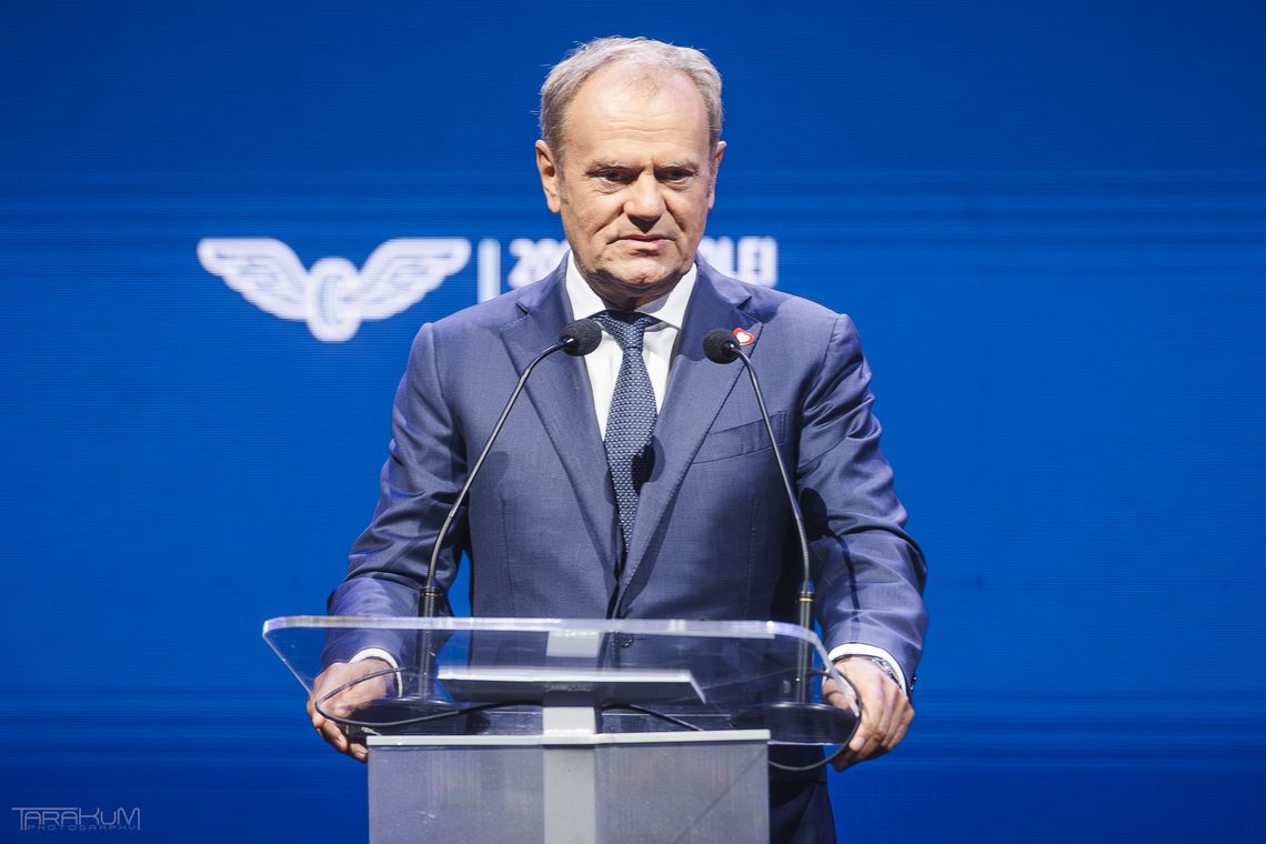 Sondaż wyborczy 2026. KO zdecydowanym liderem, dwie partie poza Sejmem Donald Tusk