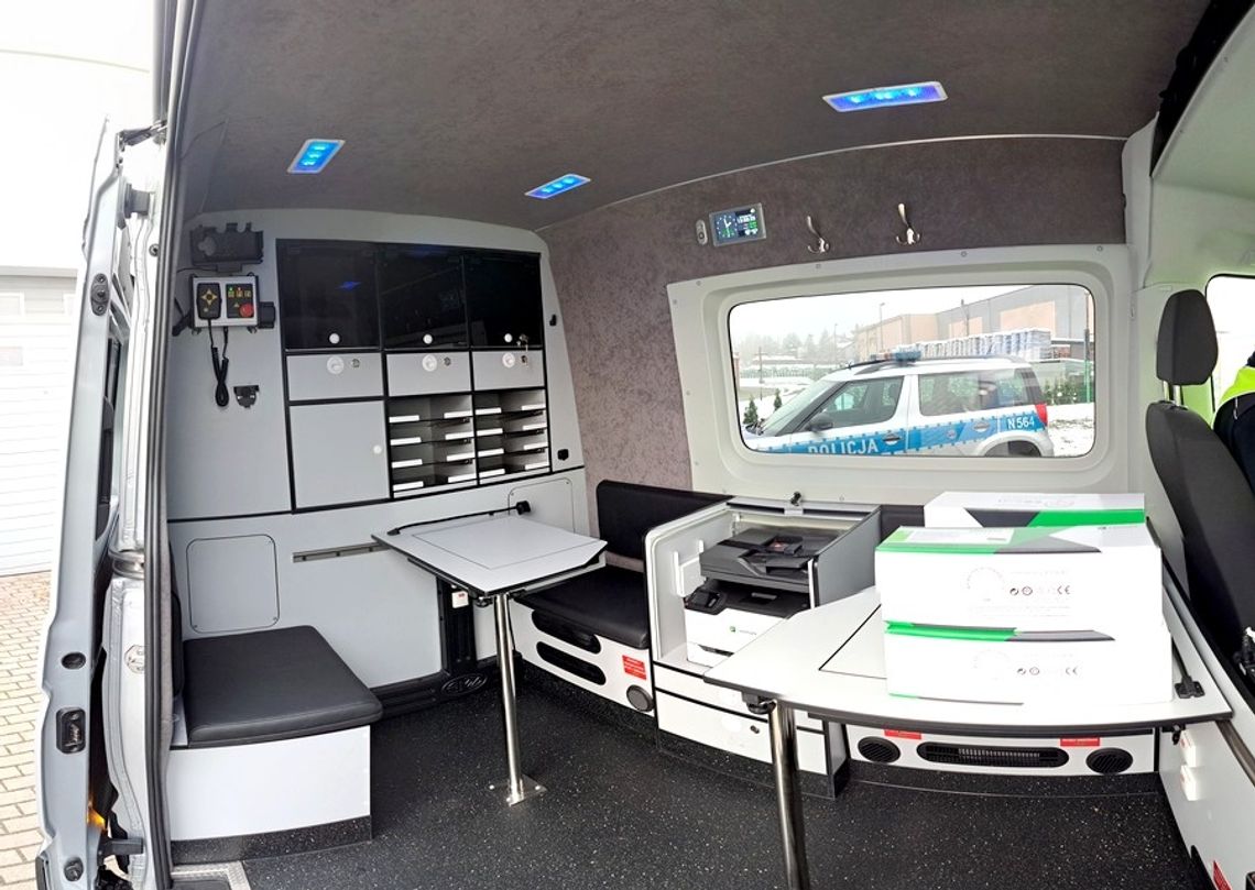 Starogardzka policja ma nowy ambulans pogotowia ruchu drogowego