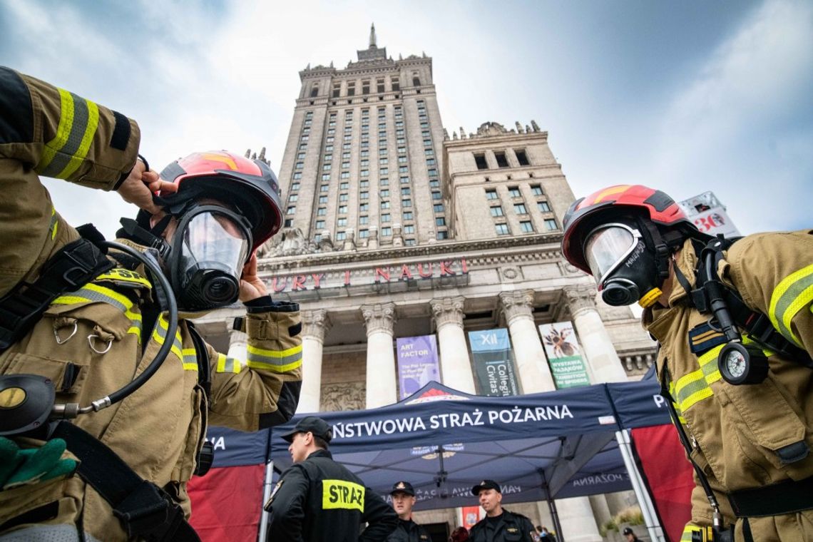 „Wieżowiec 2022”, strażacy z Rumi na podium