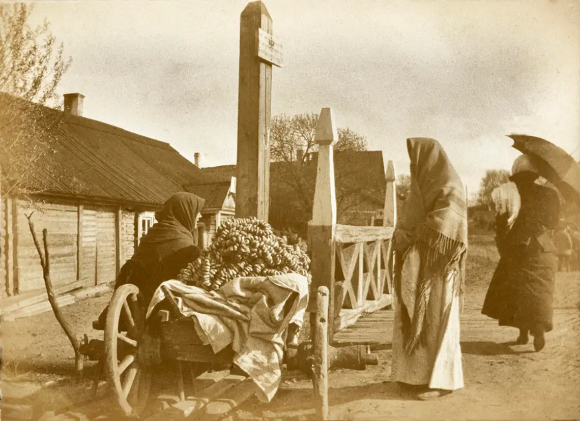 „Kobieta handlująca obwarzankami”, Wileńszczyzna, XIX-XX wiek