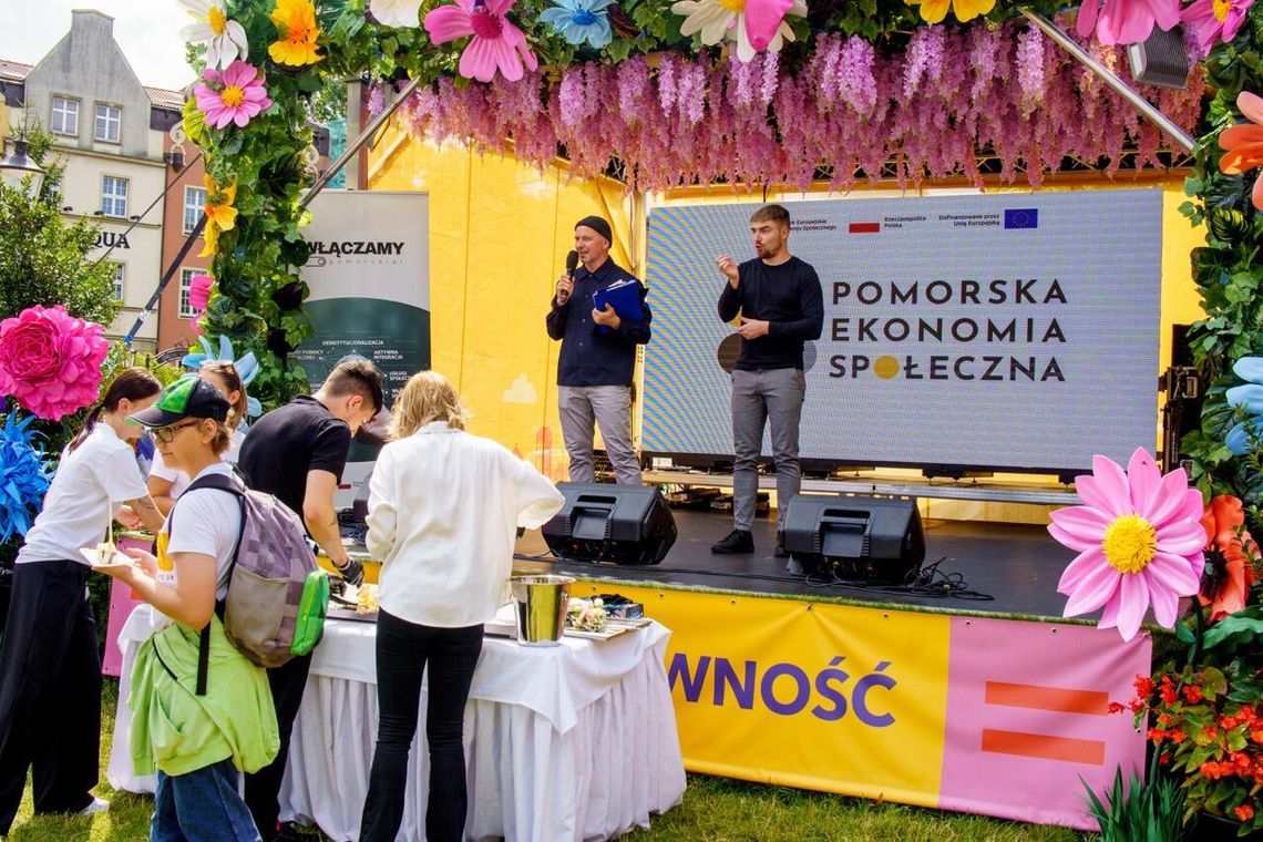 Święto Pomorskiej Ekonomii Społecznej na Jarmarku św. Dominika 2025 w Gdańsku
