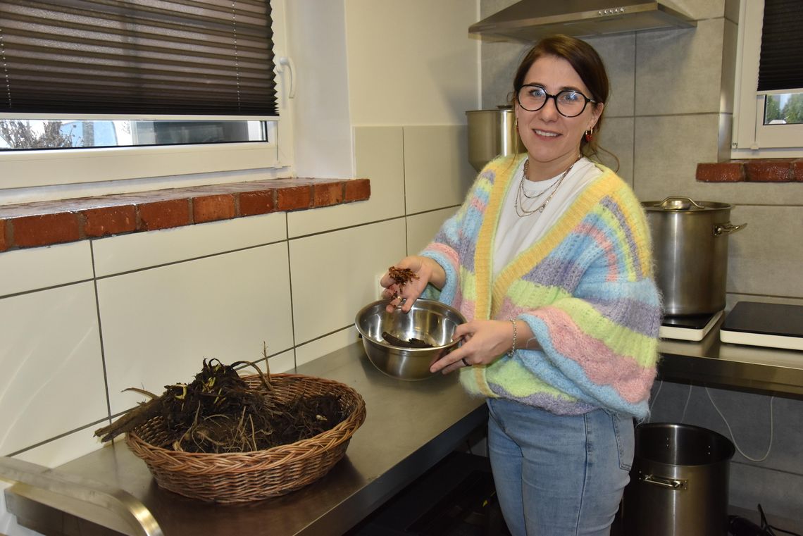 Sylwia Piechowska i jej Chwastowe Pole. Nie obraża się, gdy ktoś żartem nazwie ją wiedźmą...