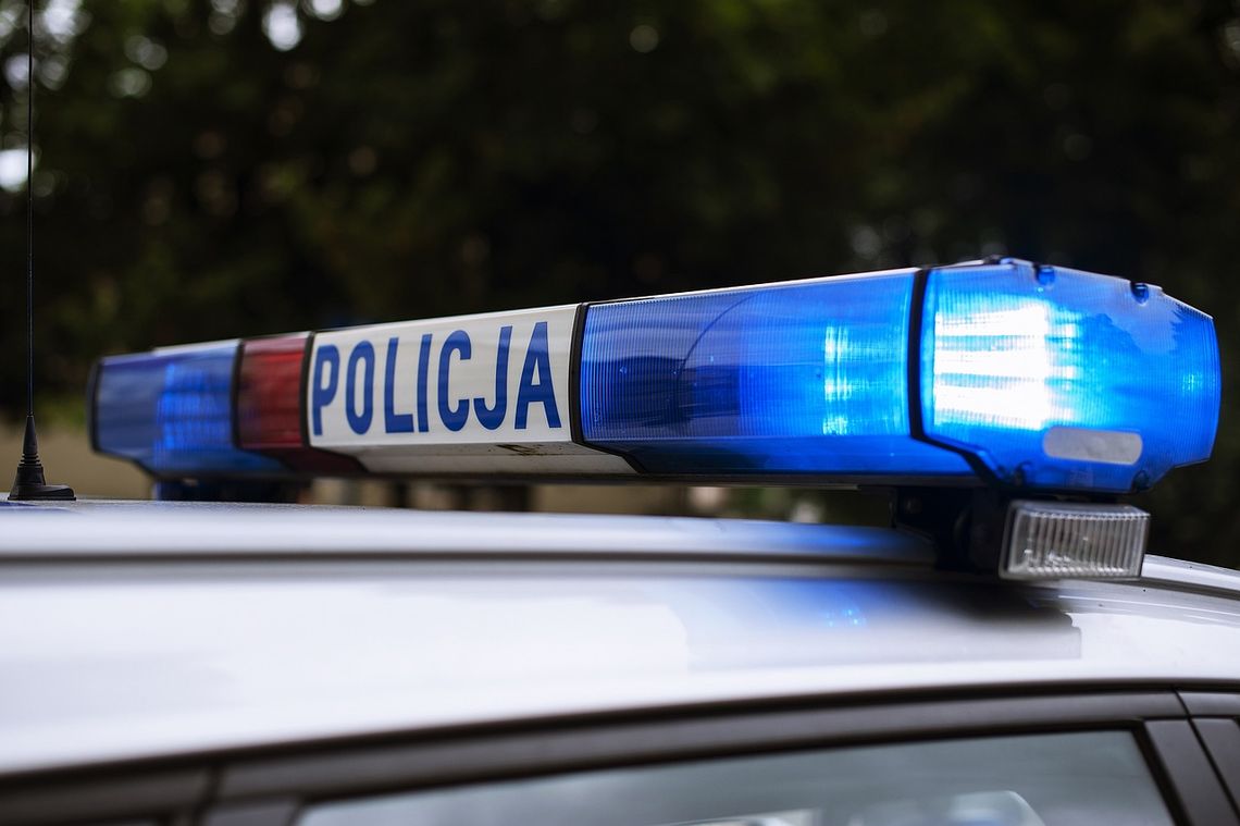 Szarżował kradzionym autem. Był pijany i bez prawa jazdy - zapłaci 15 tys. zł mandatów