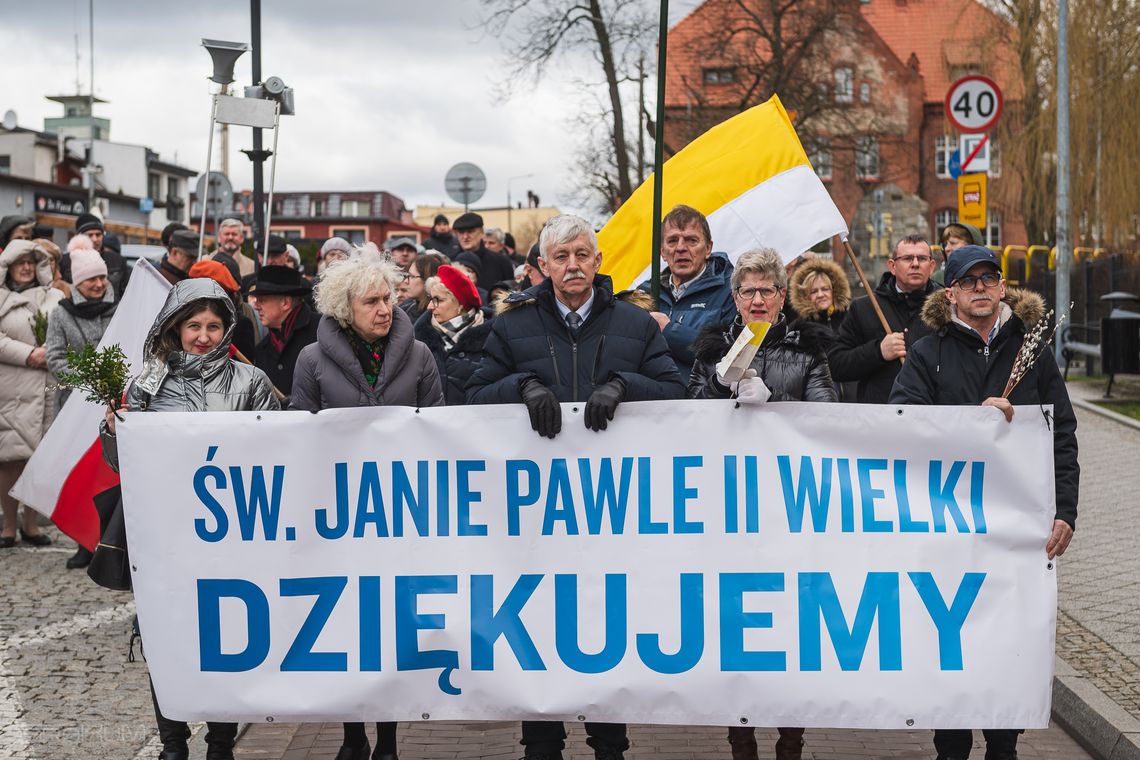 Szli w obronie papieża Jana Pawła II